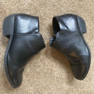 Black Low Heeled Ankle Boots